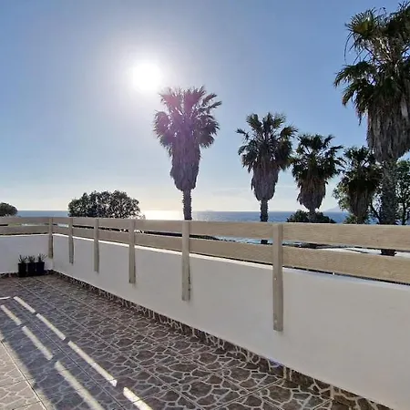 Beachlife: The Apartamento Marmari (Kos)