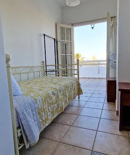 Beachlife: The Apartment